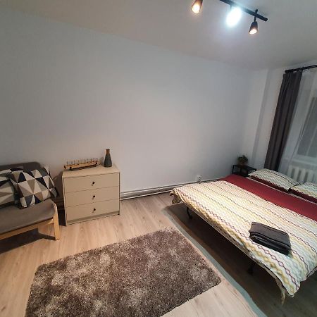 Mia Central Apart, 3 Rooms, 2 Baths, Afi Mall Brassó Kültér fotó